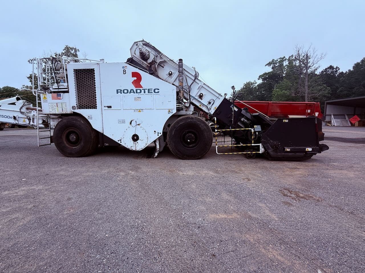 2018 Roadtec SB2500e