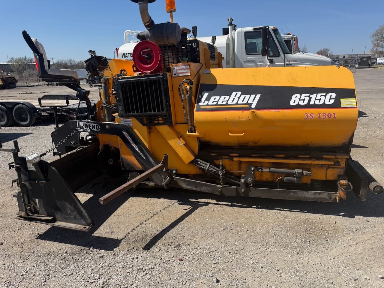2015 LeeBoy 8515C